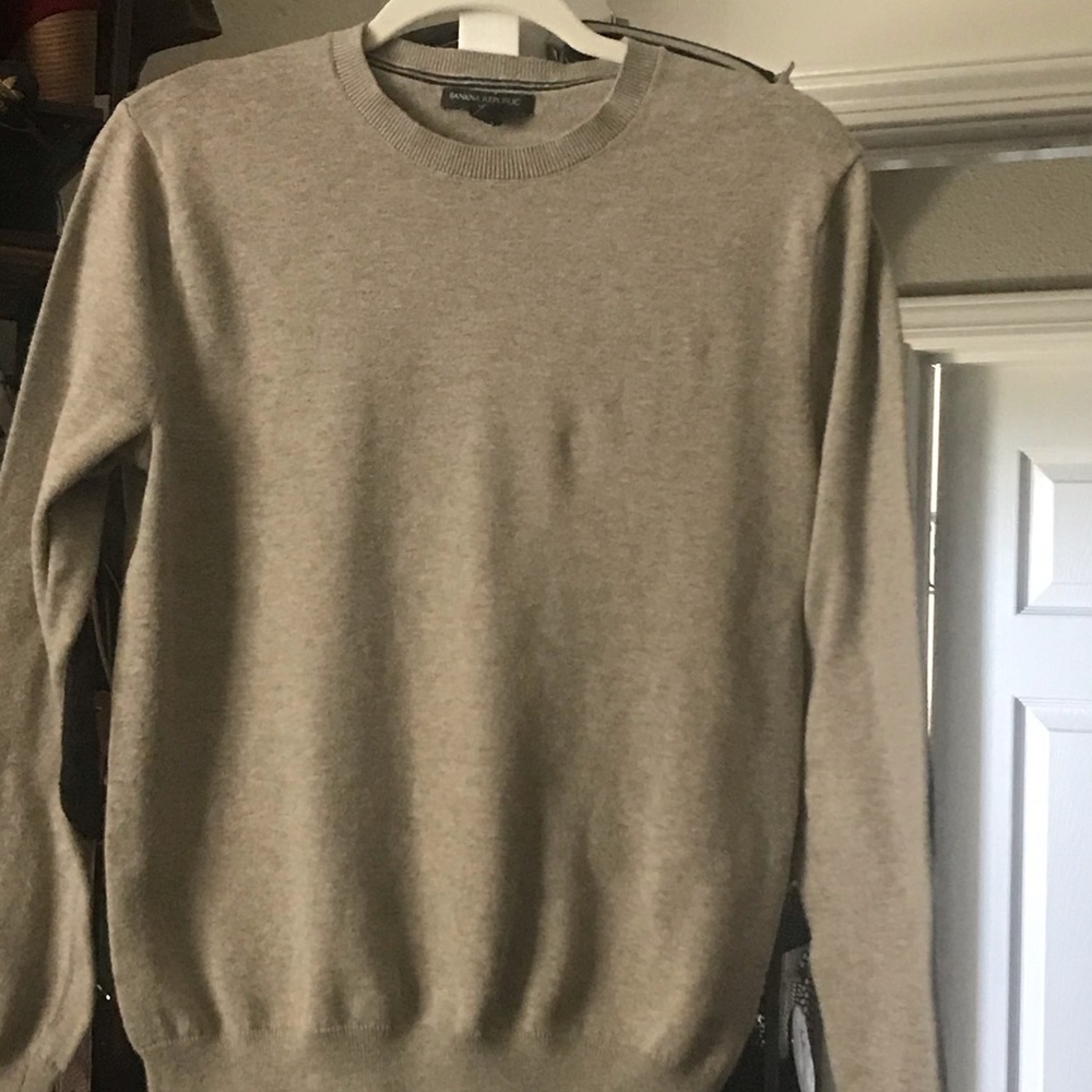 Men’s Banana Republic wool blend sweater